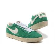 Chaussure basket femme nike blazer vert low à petit prix discount